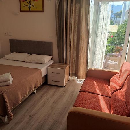 Garden Prizma Rooms&Aparts เกเมร์ ภายนอก รูปภาพ