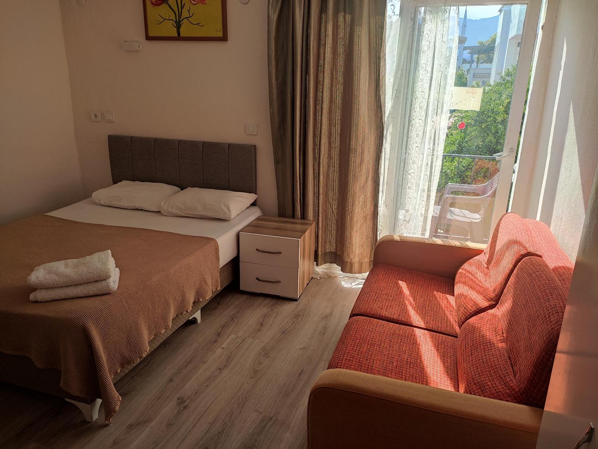 Garden Prizma Rooms&Aparts เกเมร์ ภายนอก รูปภาพ