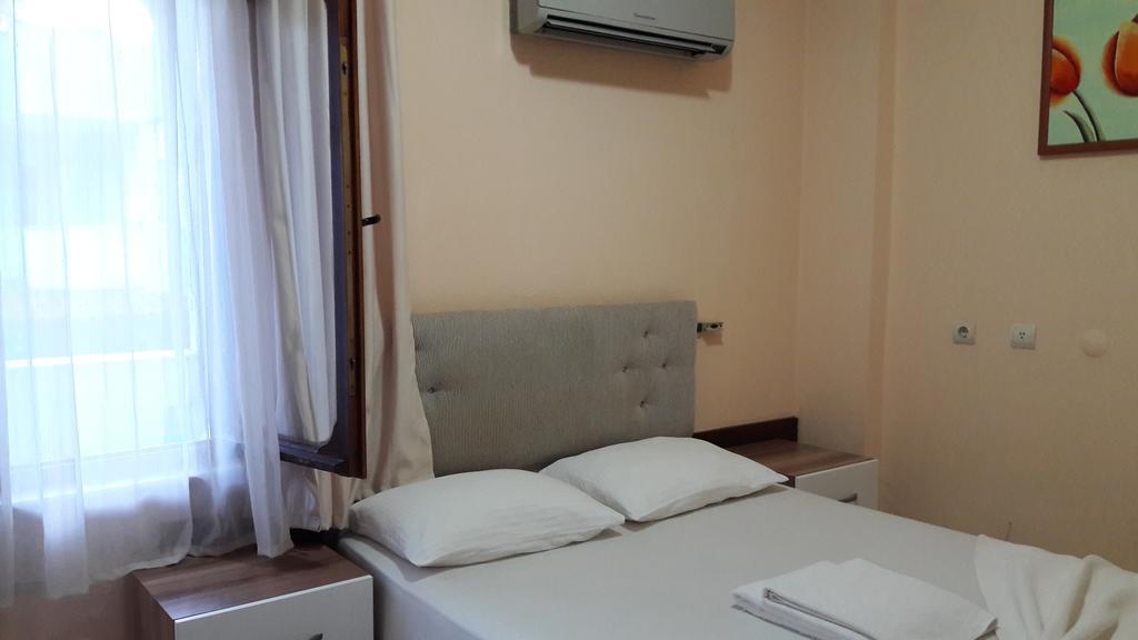Garden Prizma Rooms&Aparts เกเมร์ ภายนอก รูปภาพ