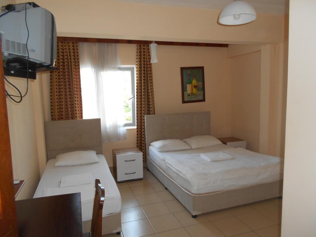 Garden Prizma Rooms&Aparts เกเมร์ ภายนอก รูปภาพ